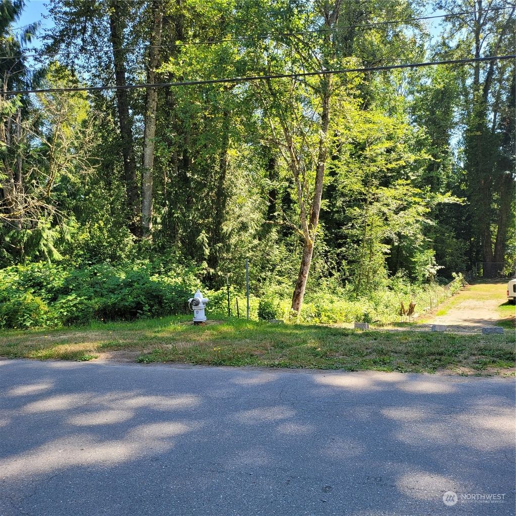 Photo of 18659 SE 216th Street, Renton, WA 98058 (MLS # 2145663)