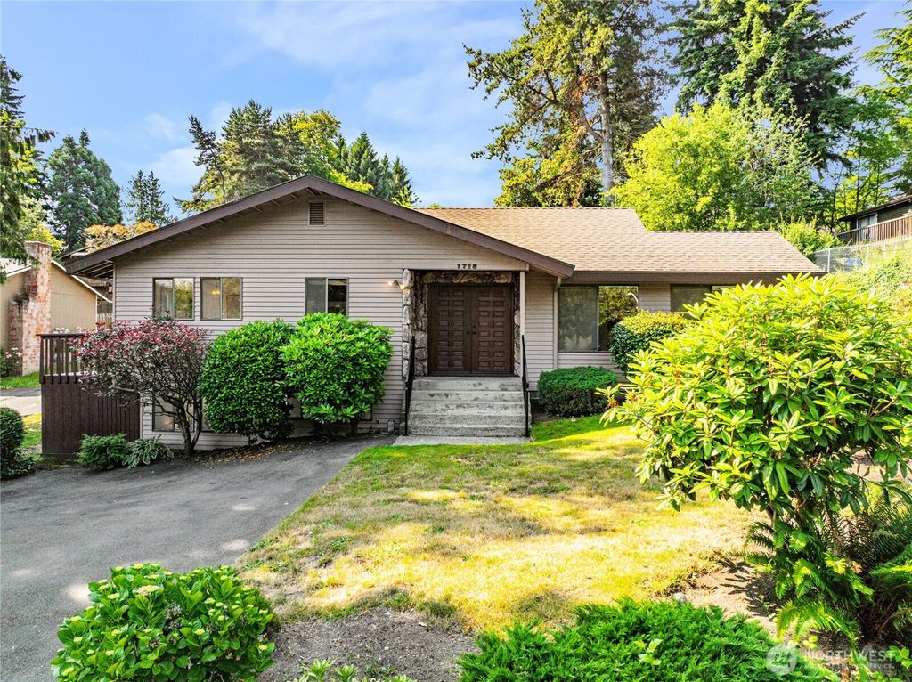 Photo of 1715 N 105th Street, Seattle, WA 98133 (MLS # 2396584)