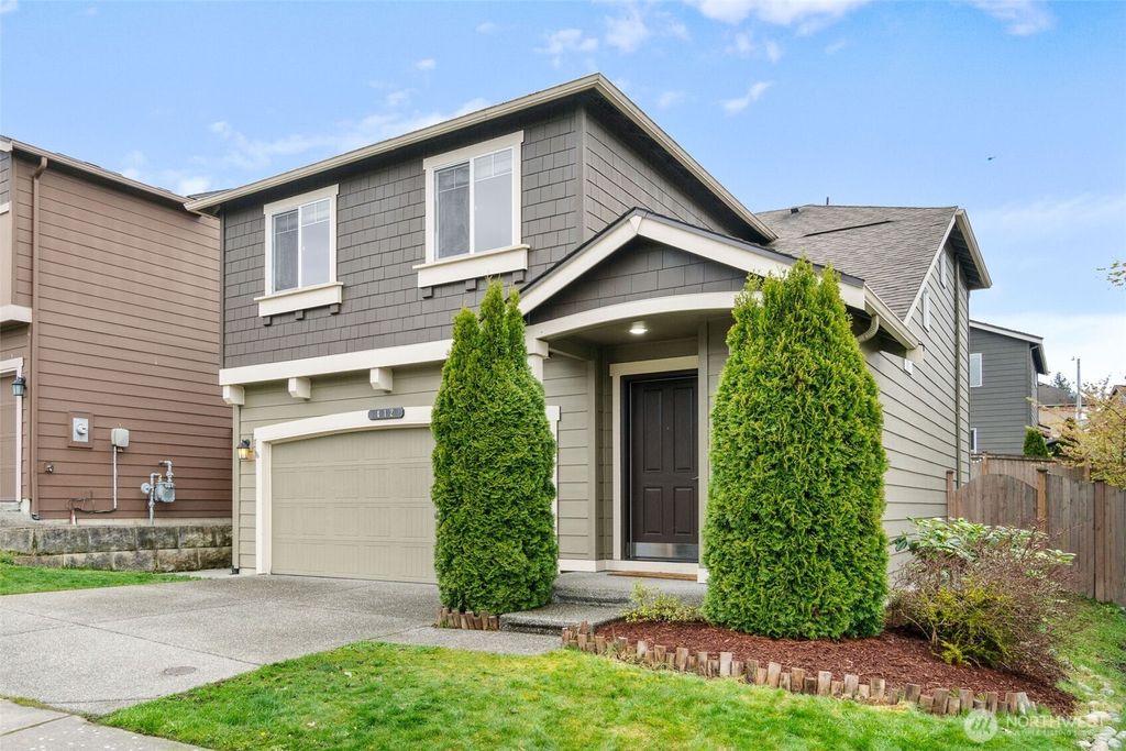 Photo of 412 201 Street SW, Lynnwood, WA 98036 (MLS # 2507492)