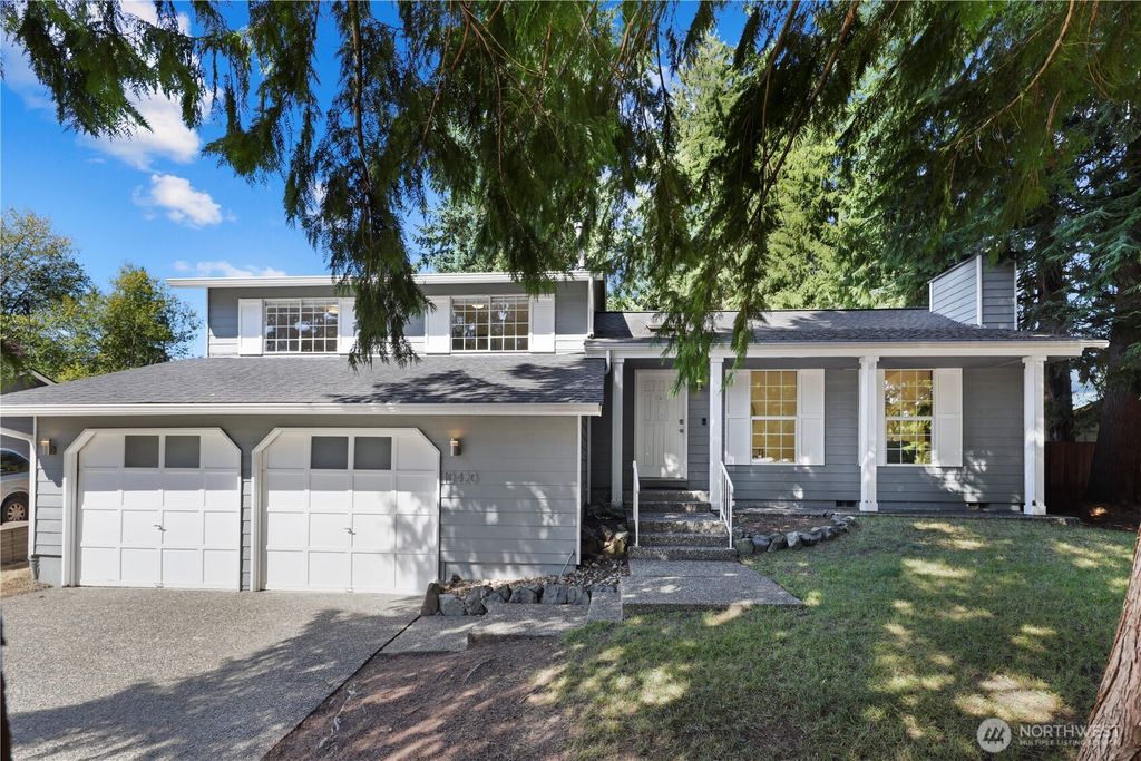 Photo of 10420 9th Drive SE, Everett, WA 98208 (MLS # 2425686)