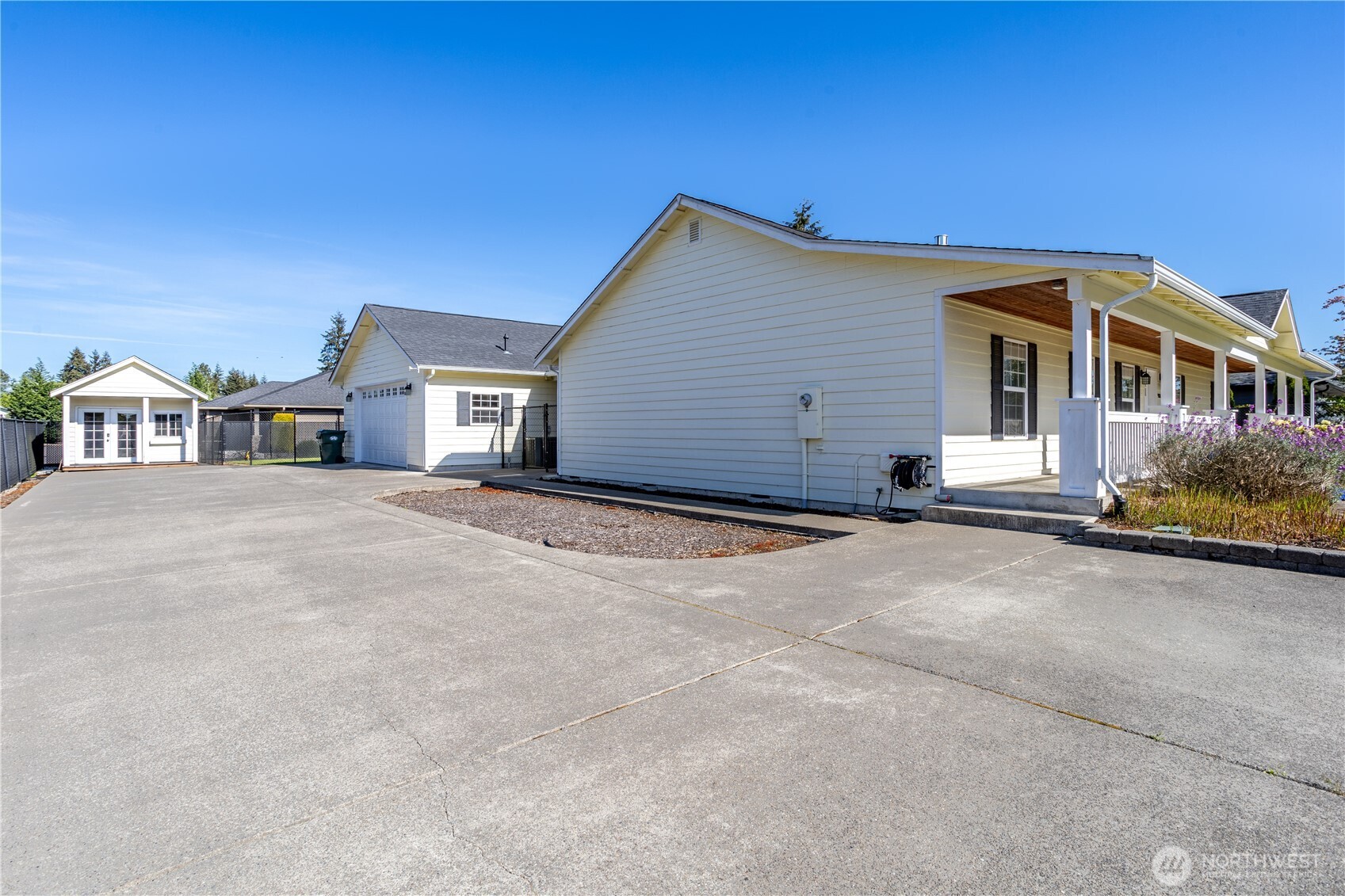 900 Pheasant Road