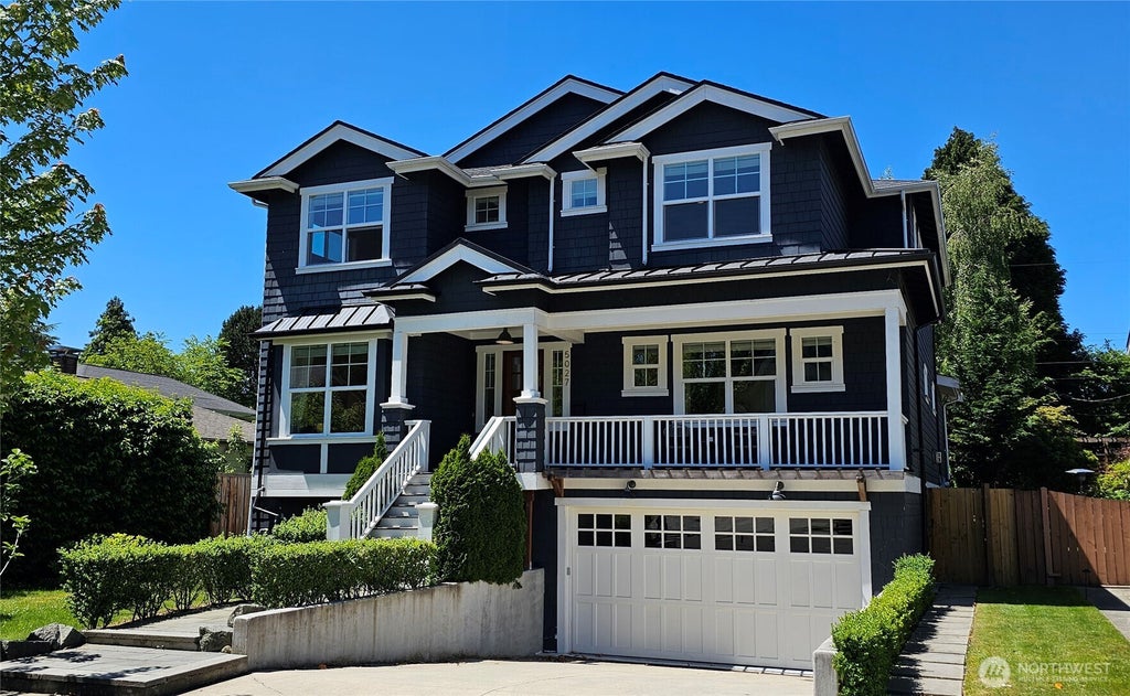 Photo of 5027 48th Avenue NE, Seattle, WA 98105 (MLS # 2569048)