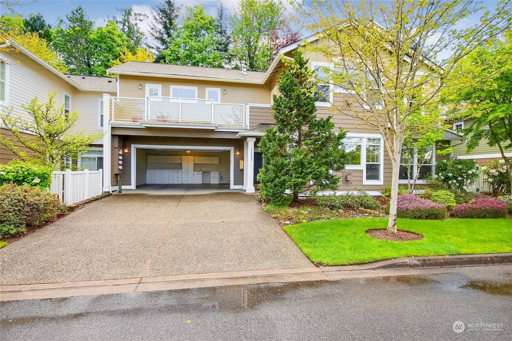 Photo of 22539 SE 45th Street #1665, Issaquah, WA 98029 (MLS # 2222937)