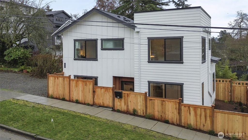 Photo of 217 NW 45th Street, Seattle, WA 98107 (MLS # 2463033)