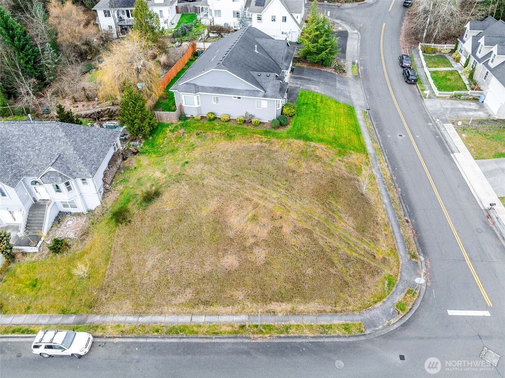 Photo of 267 W Beacon Hill Drive, Longview, WA 98632 (MLS # 2491413)