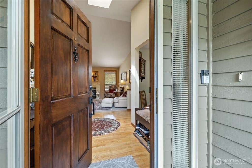 Photo of 9806 NE 197th Street, Bothell, WA 98011 (MLS # 2549555)