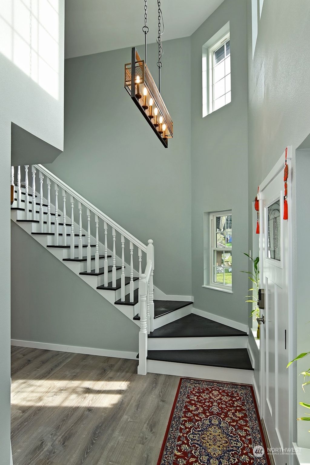 Photo of 3922 S 284th Place, Auburn, WA 98001 (MLS # 2325393)