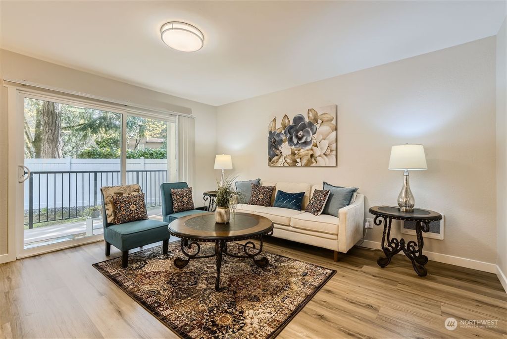 Photo of 14755 NE 50th Place #K1, Bellevue, WA 98007 (MLS # 2221480)