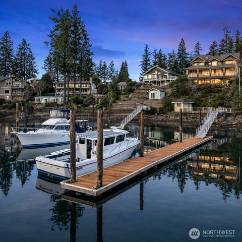 283 Shorewood Ct Fox Island WA 98333