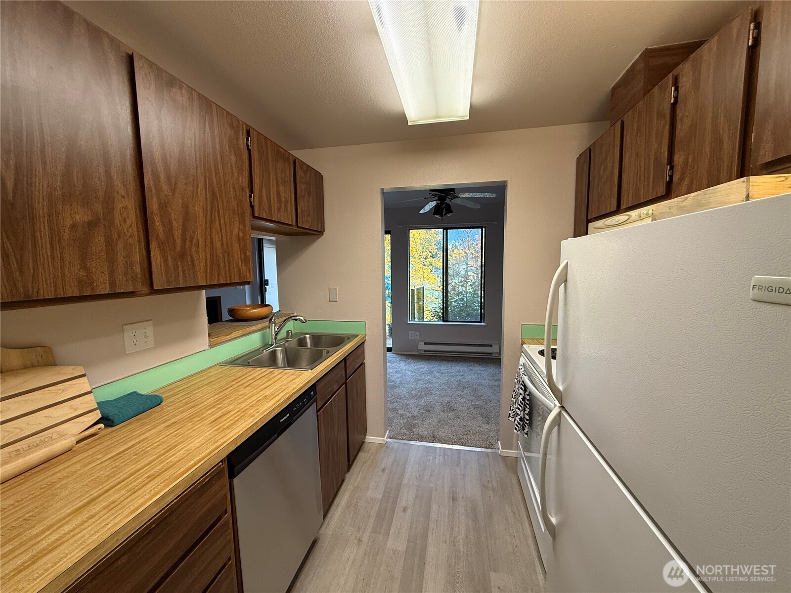 1102 8th Street NE 31