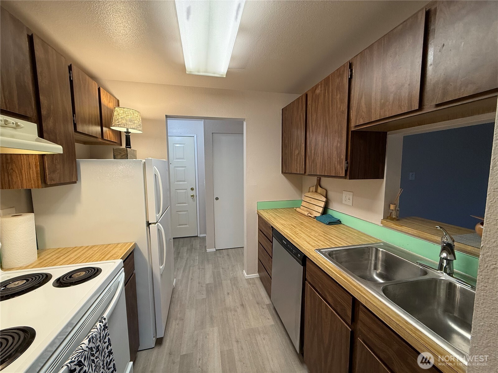 1102 8th Street NE 31