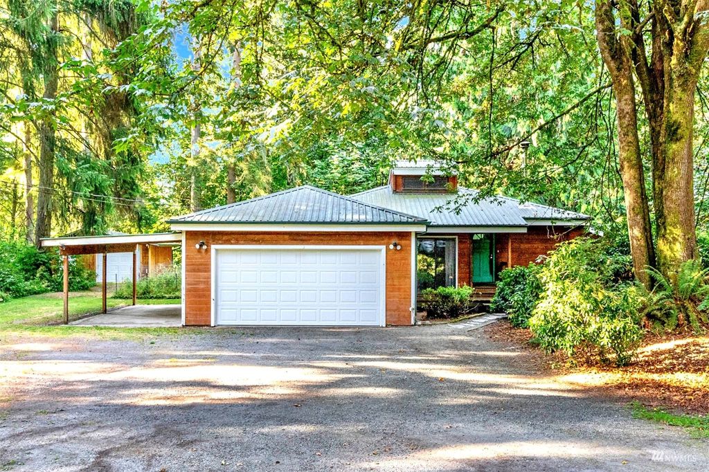 Photo of 4913 109th Avenue SE, Snohomish, WA 98290 (MLS # 1984682)
