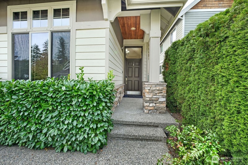23527 NE 13th Place