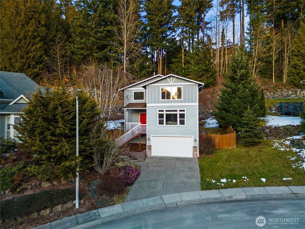 Photo of 1417 195th Place SW, Lynnwood, WA 98036 (MLS # 2333216)