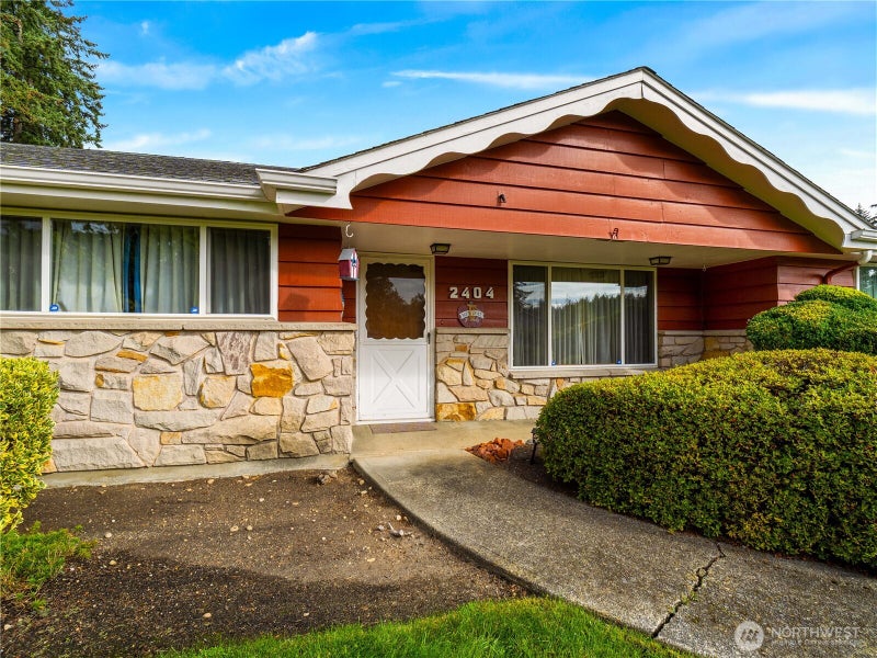 2404 S 360th Street