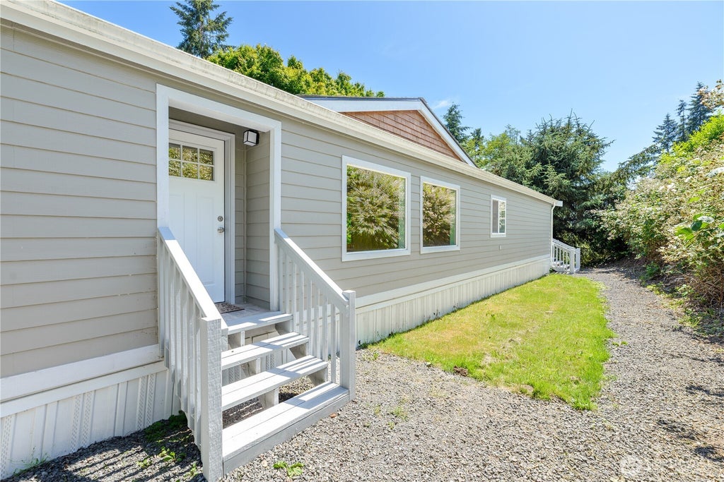 Photo of 153 Blueberry Hill, Port Ludlow, WA 98365 (MLS # 2547103)