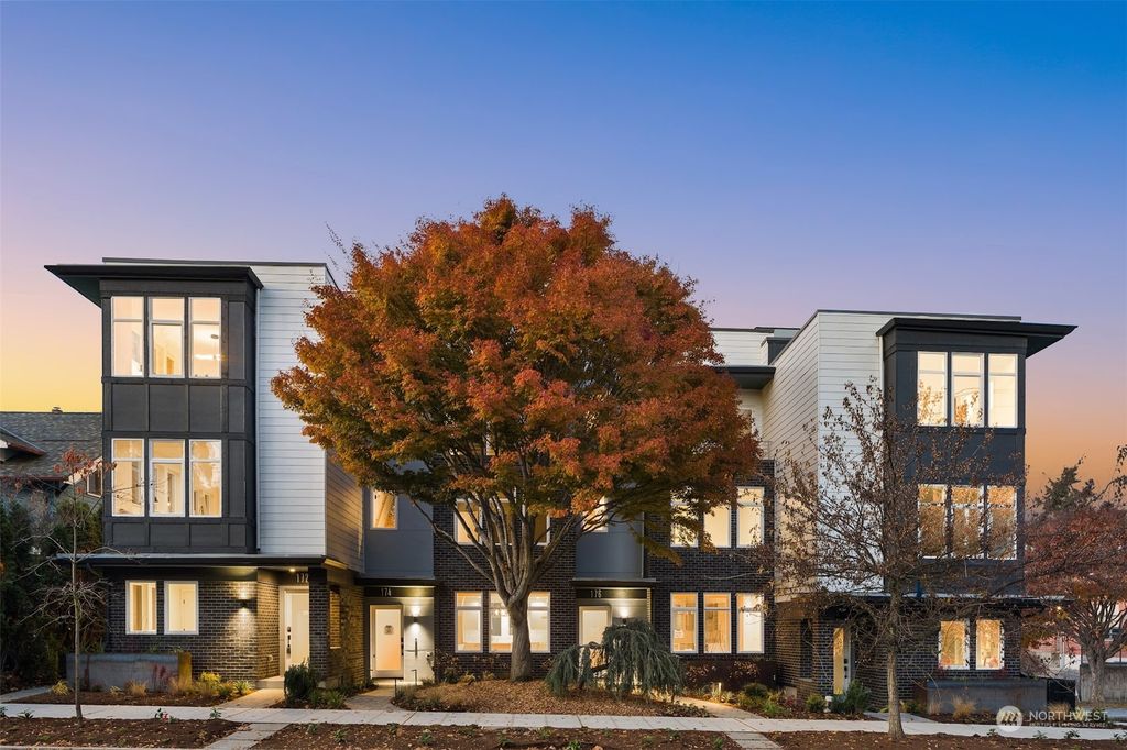 Photo of 172 Galer Street, Seattle, WA 98109 (MLS # 2155128)