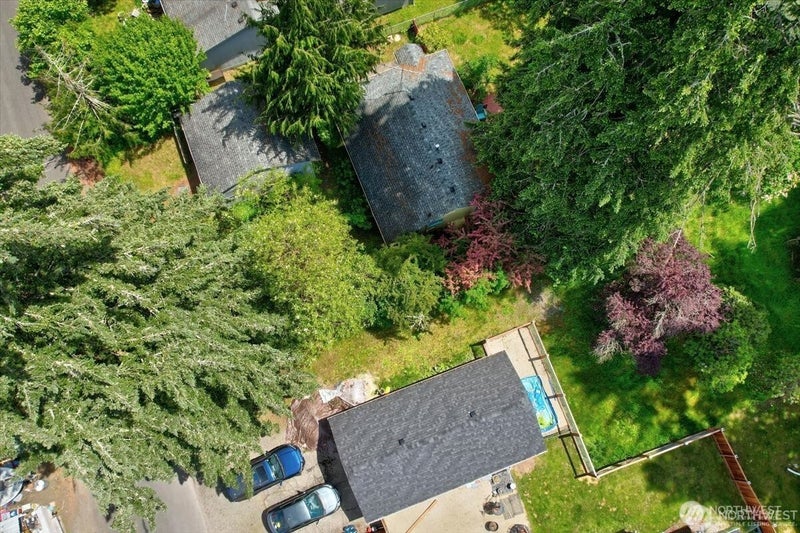 1209 Pioneer Avenue NE