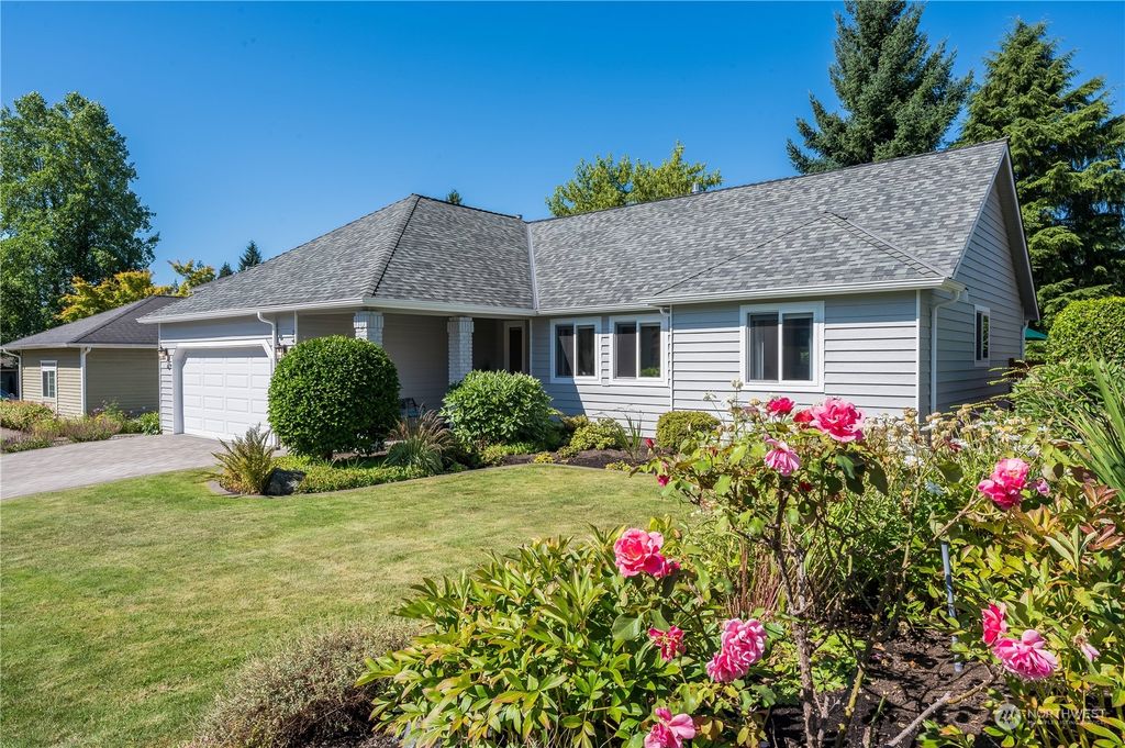 Photo of 24224 16th Place SE, Bothell, WA 98021 (MLS # 2147290)