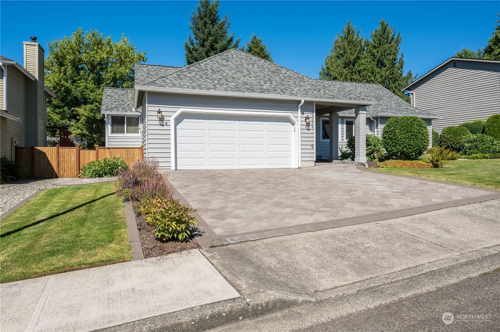 Photo of 24224 16th Place SE, Bothell, WA 98021 (MLS # 2147290)