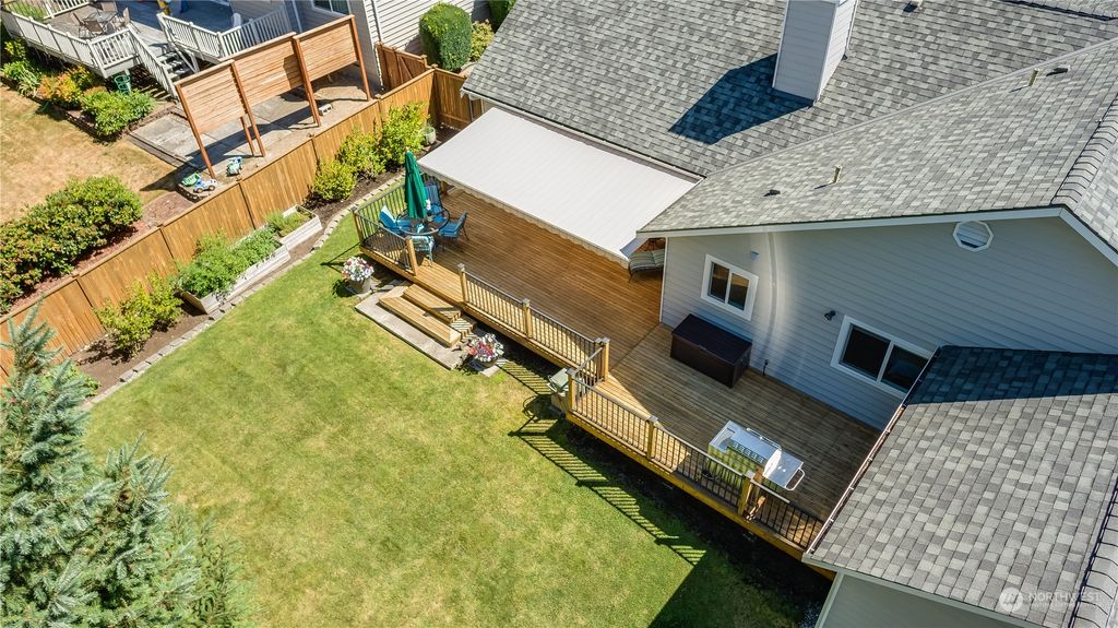 Photo of 24224 16th Place SE, Bothell, WA 98021 (MLS # 2147290)
