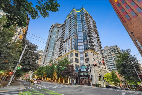 Photo of 2033 2nd Avenue #1701, Seattle, WA 98121 (MLS # 2589043)