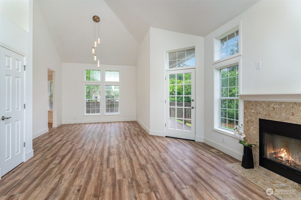 Photo of 4117 164th Avenue SE, Bellevue, WA 98006 (MLS # 2254051)