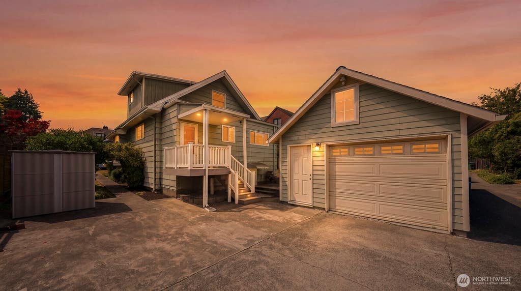 Photo of 7528 33rd Avenue NW, Seattle, WA 98117 (MLS # 2553498)