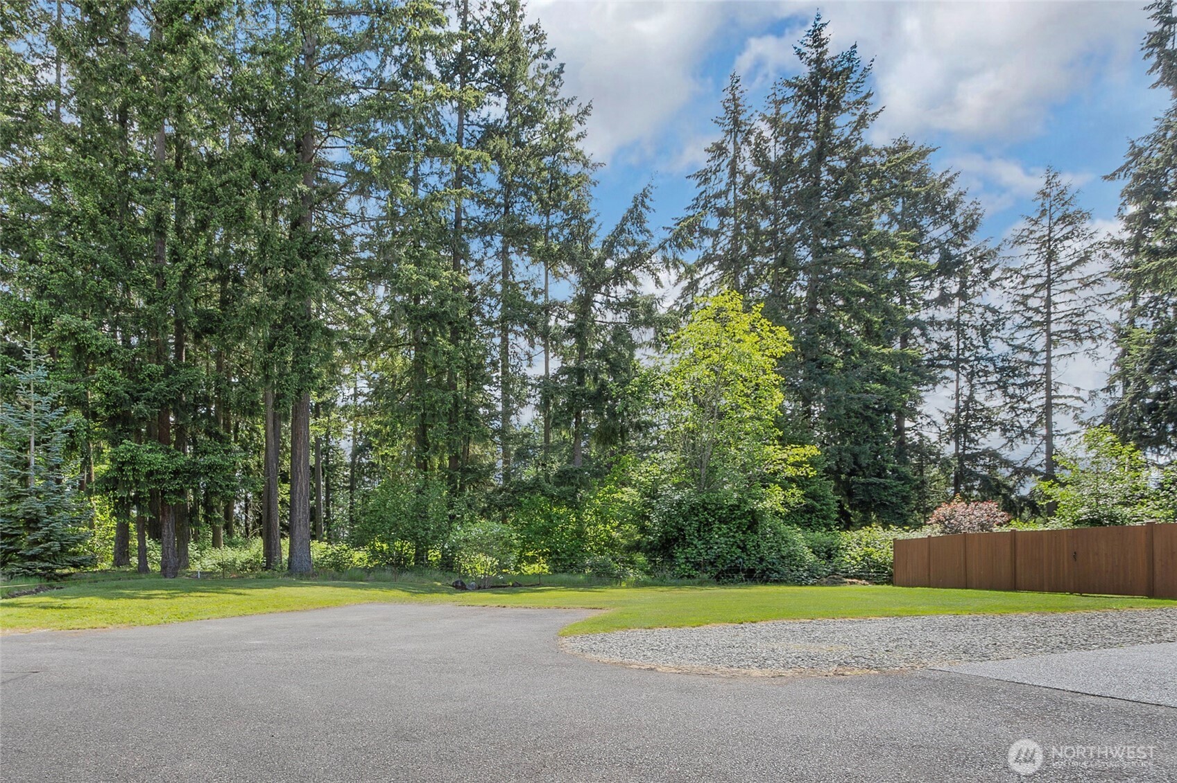 19609 95th Avenue Ct E