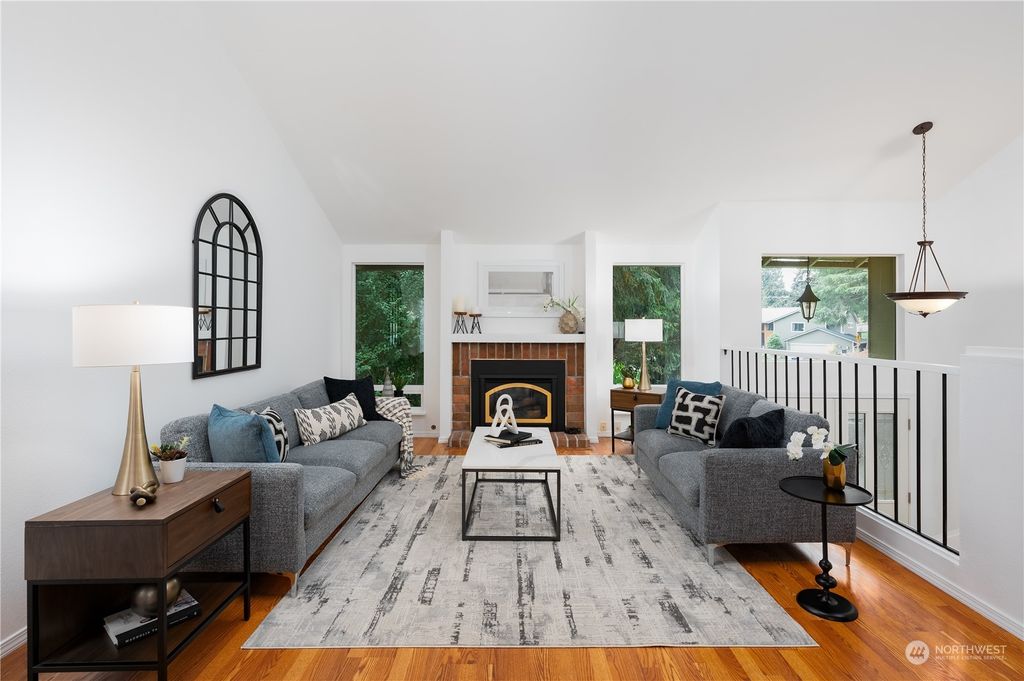 Photo of 12738 SE 68th Place, Bellevue, WA 98006 (MLS # 2303804)