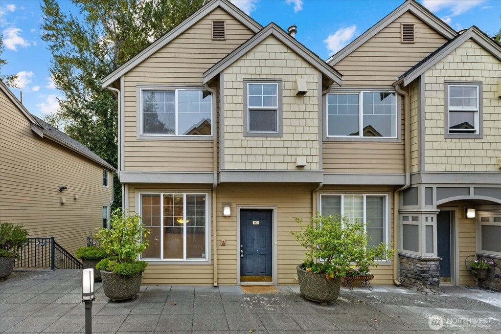 Photo of 9217 122nd Court NE #112, Kirkland, WA 98033 (MLS # 2574931)