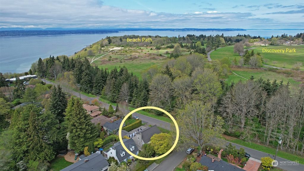 Photo of 3635 45th Avenue W, Seattle, WA 98199 (MLS # 2068695)