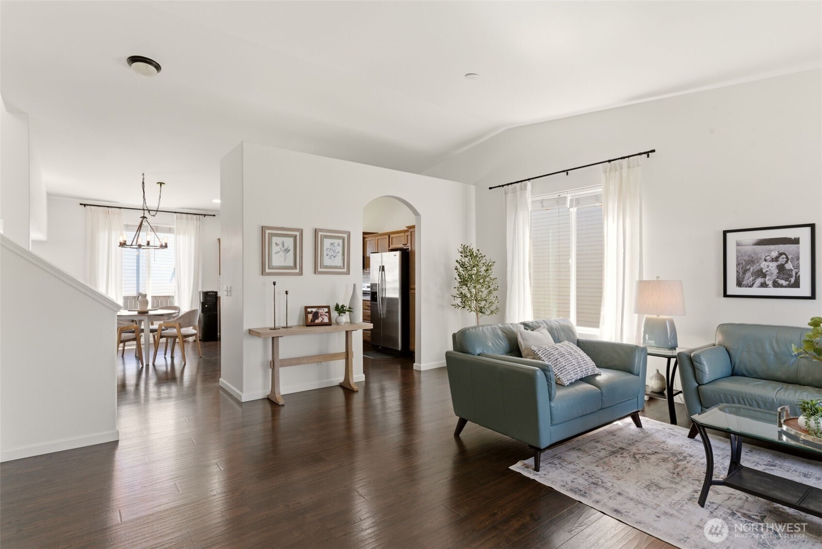 9914 Cascadian Avenue SE