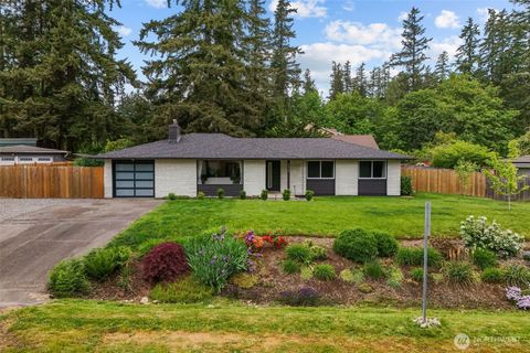 Photo of 14912 SE 270th Place, Kent, WA 98042 (MLS # 2526566)