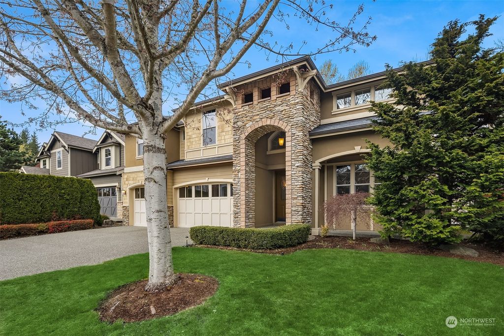 Photo of 5506 NE 1st Place, Renton, WA 98059 (MLS # 2217205)