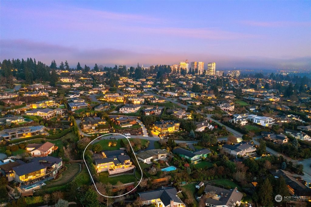 Photo of 1745 89th Place NE, Clyde Hill, WA 98004 (MLS # 2006230)