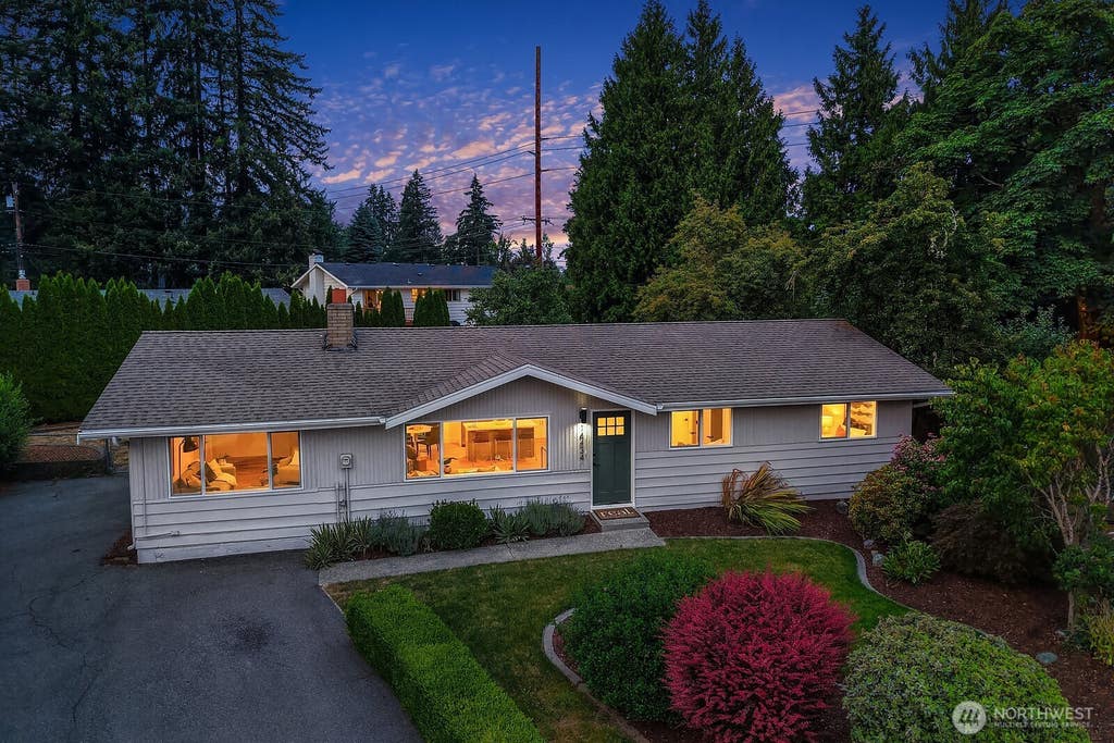 Photo of 14434 83rd Place NE, Kirkland, WA 98034 (MLS # 2567399)
