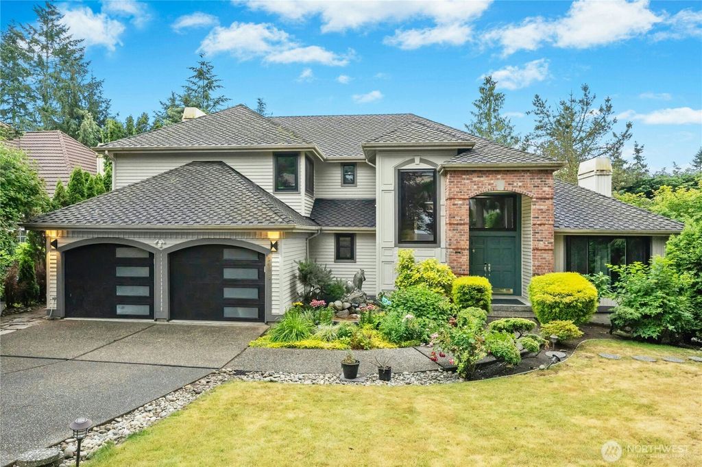 Photo of 14819 SE 65th Street, Bellevue, WA 98006 (MLS # 2438209)