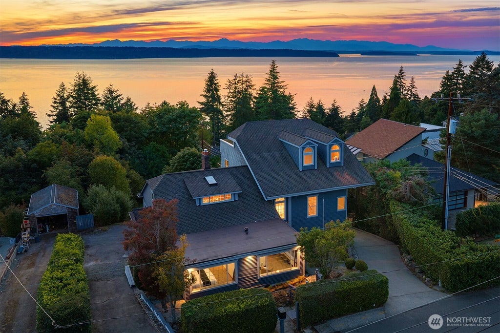 Photo of 15901 23rd Avenue SW, Burien, WA 98166 (MLS # 2591661)