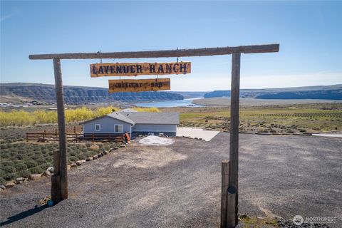 Photo of 117 Freese Road, East Wenatchee, WA 98848 (MLS # 2507318)