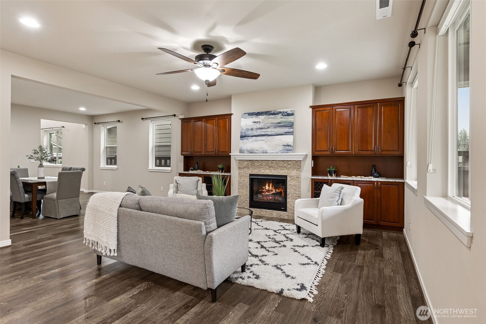 9079 Aster Street SE