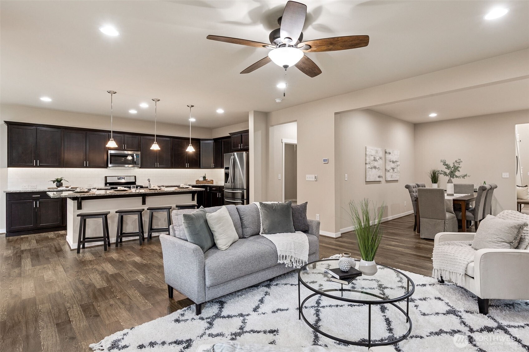 9079 Aster Street SE