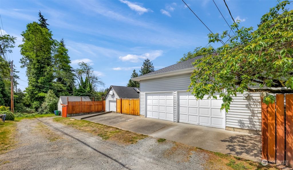Photo of 3019 SW Thistle Street, Seattle, WA 98126 (MLS # 2127325)