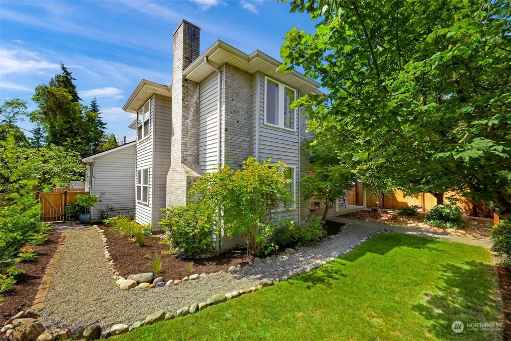 Photo of 3019 SW Thistle Street, Seattle, WA 98126 (MLS # 2127325)