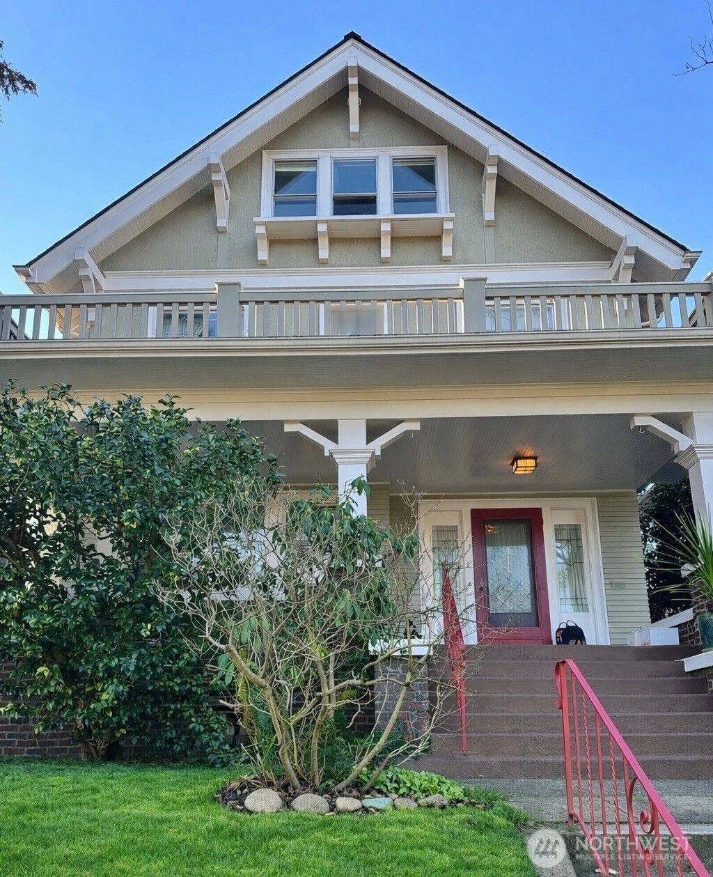 Photo of 1227 20th Avenue E, Seattle, WA 98112 (MLS # 2481863)