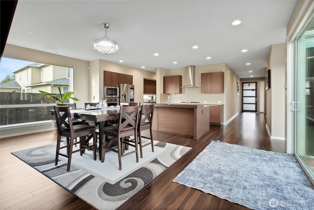 Photo of 31524 11th Place SW, Federal Way, WA 98023 (MLS # 2467380)