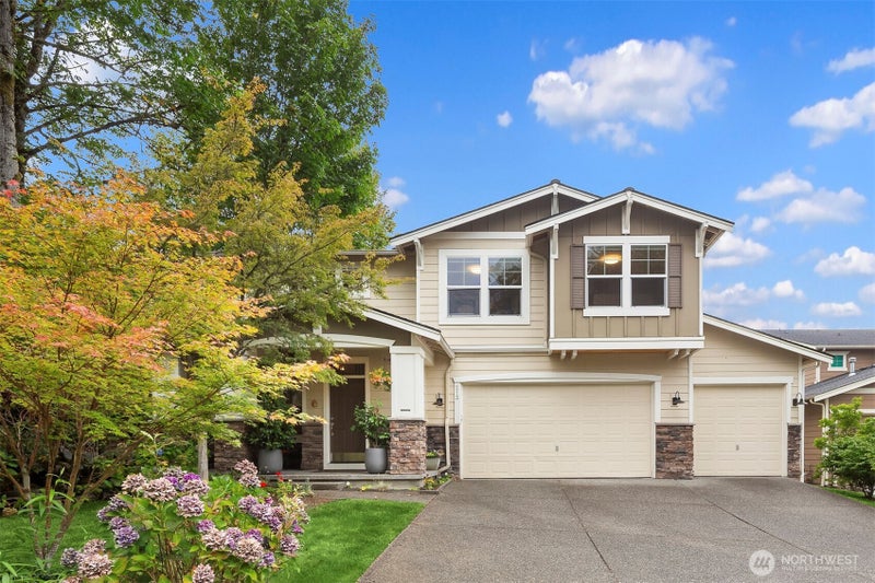 213 245th Place NE