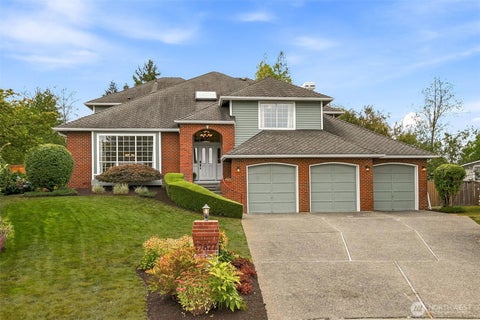 Photo of 12827 SE 242nd Court, Kent, WA 98030 (MLS # 2578179)