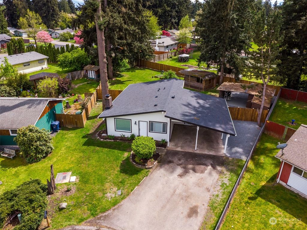 Photo of 4816 103rd Place NE, Marysville, WA 98270 (MLS # 2235345)