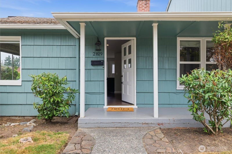 2819 N Mullen Street